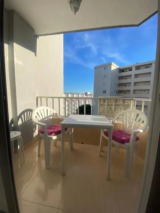 Apartamento En La Carihuela Torremolinos 0*,